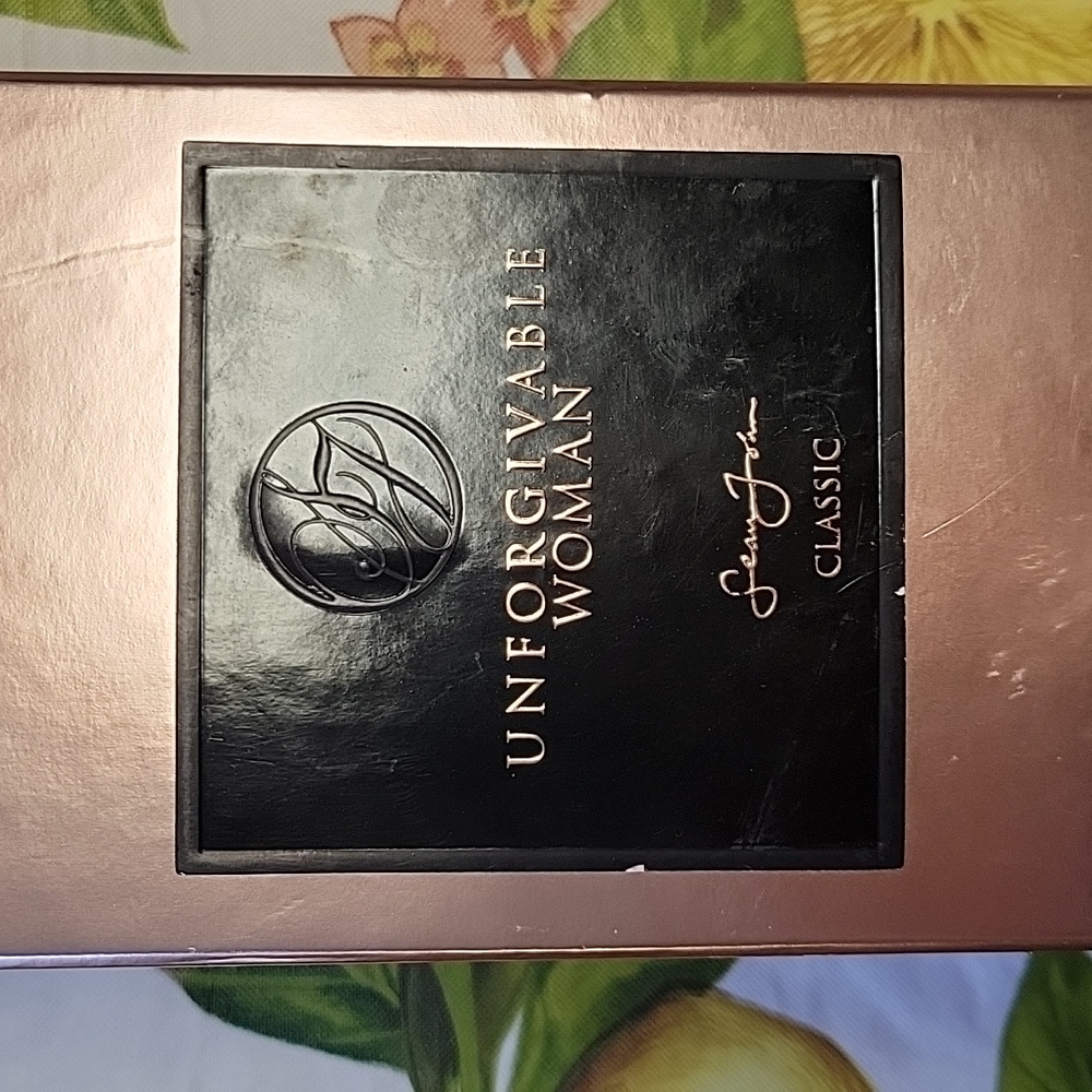 Perfume and body lotion set